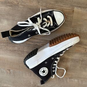 Converse Run Star Hike Platform Sneaker - Black / White / Gum - Women’s Size 9